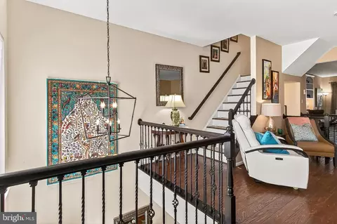 Entry Way - 8445 Carmela Cir, Springfield, VA 22153 photo 6 of 7