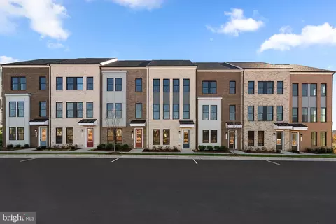 13904 Aviation Pl #HOME 120, Herndon, VA 20171