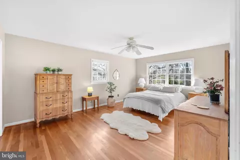 Bedroom - 6534 Divine St, Mclean, VA 22101 photo 1 of 7
