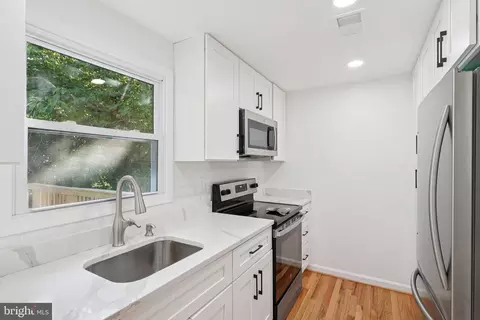 Kitchen - 6246 Hillside Rd, Springfield, VA 22152 photo 2 of 3