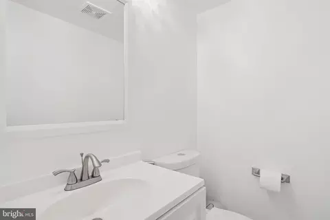 Bath - 6246 Hillside Rd, Springfield, VA 22152 photo 1 of 5