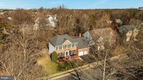 12822 Monroe Manor Dr, Oak Hill, VA 20171