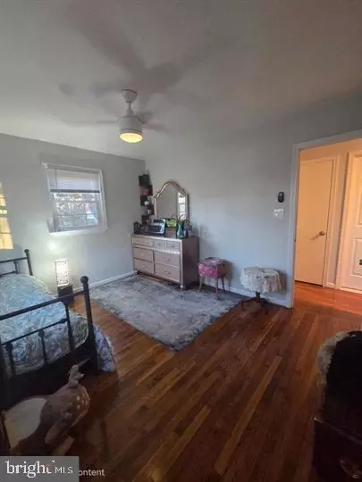 Entry Way - 6901 Huntsman Blvd, Springfield, VA 22153 photo 12 of 17