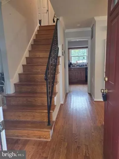 Entry Way - 6901 Huntsman Blvd, Springfield, VA 22153 photo 1 of 17