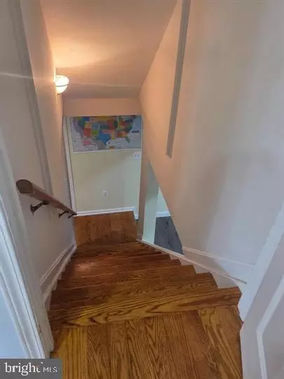 Entry Way - 6901 Huntsman Blvd, Springfield, VA 22153 photo 15 of 17