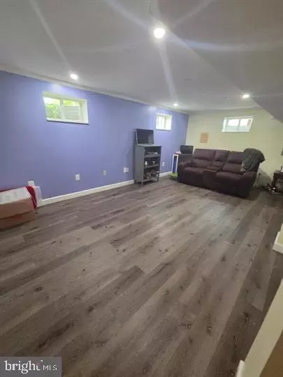 Entry Way - 6901 Huntsman Blvd, Springfield, VA 22153 photo 17 of 17