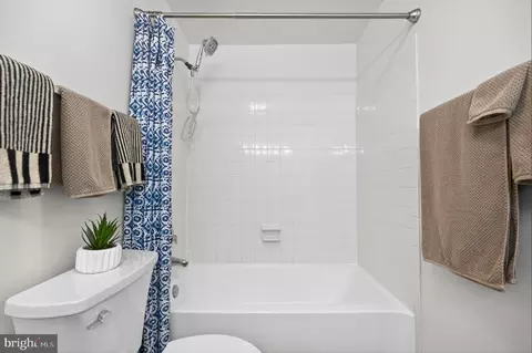 11920 Redtree Way, Reston, VA 20194 photo 17