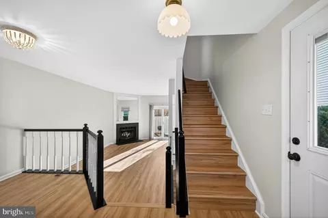 11920 Redtree Way, Reston, VA 20194 photo 25