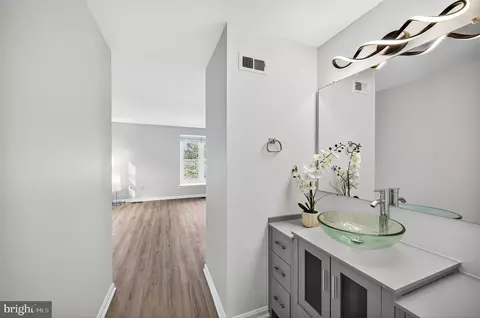 11920 Redtree Way, Reston, VA 20194 photo 15
