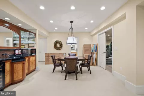 Dining - 7212 Farm Meadow Ct, Mclean, VA 22101 photo 3 of 3
