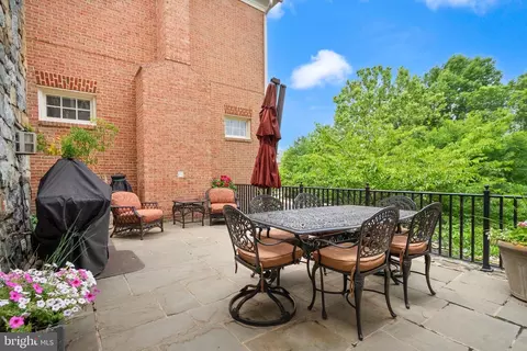Other - 7212 Farm Meadow Ct, Mclean, VA 22101 photo 8 of 11