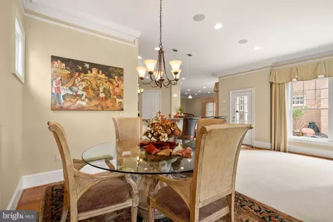 Dining - 7212 Farm Meadow Ct, Mclean, VA 22101 photo 2 of 3