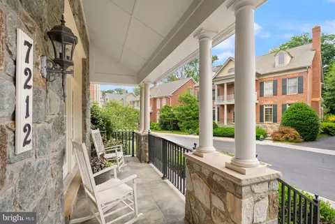 Exterior - 7212 Farm Meadow Ct, Mclean, VA 22101 photo 3 of 9