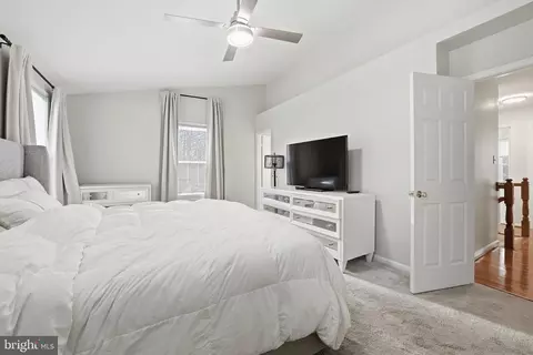Bedroom - 7319 Westmore Dr, Springfield, VA 22150 photo 6 of 7