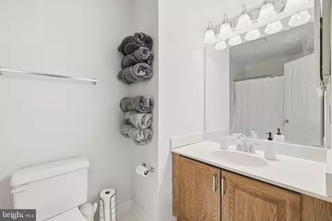 Bath - 7319 Westmore Dr, Springfield, VA 22150 photo 1 of 4