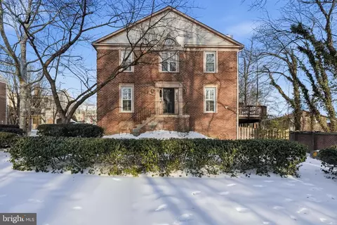 7319 Westmore Dr, Springfield, VA 22150