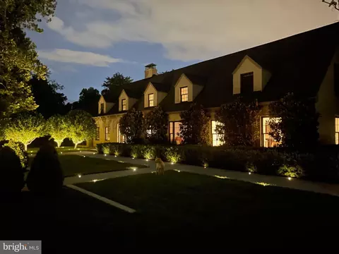 Exterior - 3022 Fox Mill Rd, Oakton, VA 22124 photo 18 of 38