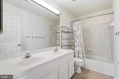 8431 Ambrose Ct, Springfield, VA 22153 photo 33