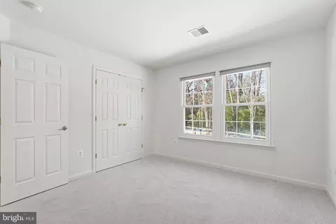 8431 Ambrose Ct, Springfield, VA 22153 photo 32