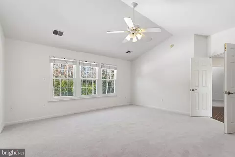 8431 Ambrose Ct, Springfield, VA 22153 photo 23