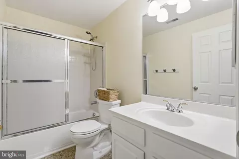 8431 Ambrose Ct, Springfield, VA 22153 photo 34