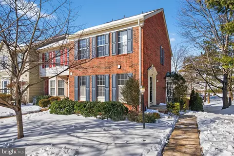 7000 Gatton Sq, Alexandria, VA 22315