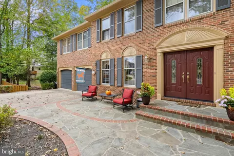 9104 Scott St, Springfield, VA 22153 photo 3
