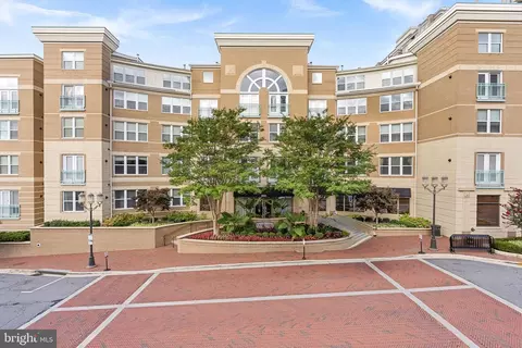 12000 Market St #457, Reston, VA 20190