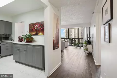 5505 Seminary Rd #1306N, Falls Church, VA 22041