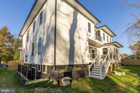 Other - 6935 Southridge Dr, Mclean, VA 22101 photo 7 of 23