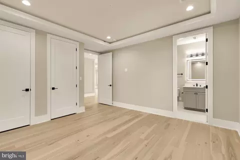 Bedroom - 6935 Southridge Dr, Mclean, VA 22101 photo 11 of 12