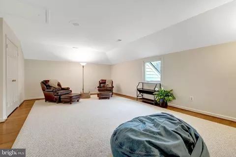 Other - 6304 Dunaway Ct, Mclean, VA 22101 photo 15 of 16