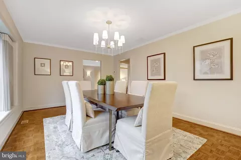 Dining - 6304 Dunaway Ct, Mclean, VA 22101 photo 5 of 5
