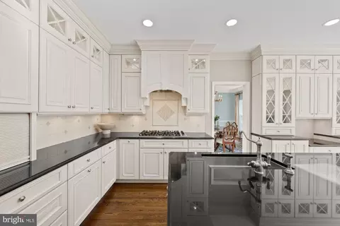 Kitchen - 1109 Old Cedar Rd, Mclean, VA 22102 photo 2 of 3