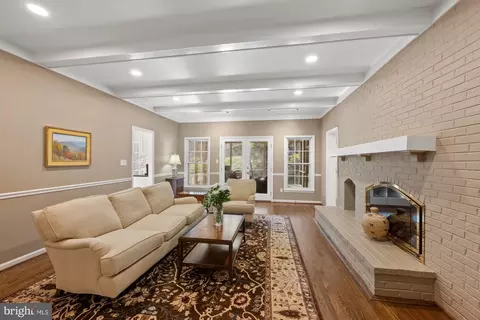Living - 1109 Old Cedar Rd, Mclean, VA 22102 photo 1 of 4