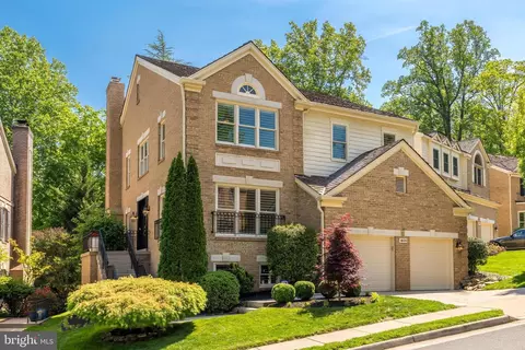 1605 Aerie Ln, Mclean, VA 22101