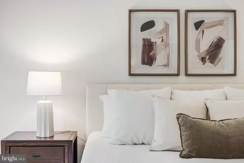 Bedroom - 1605 Aerie Ln, Mclean, VA 22101 photo 12 of 14
