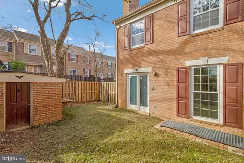 7269 Evanston Rd, Springfield, VA 22150 photo 3