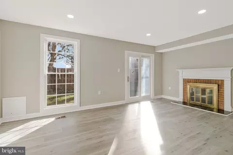 7269 Evanston Rd, Springfield, VA 22150 photo 15