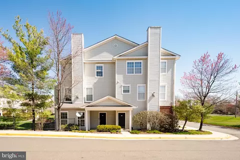 13048 Cabin Creek Rd #13048, Herndon, VA 20171