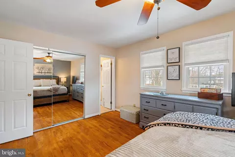 6102 Sherborn Ln, Springfield, VA 22152 photo 32