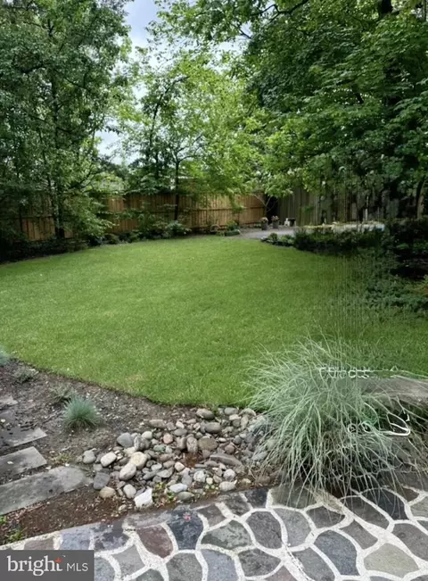 6102 Sherborn Ln, Springfield, VA 22152 photo 42