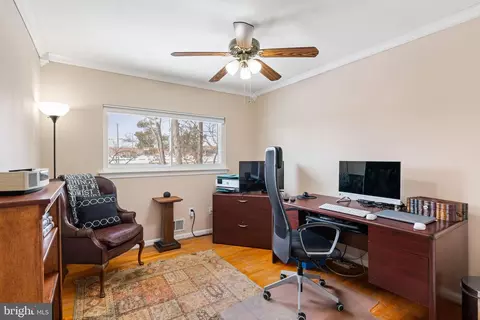 6102 Sherborn Ln, Springfield, VA 22152 photo 28