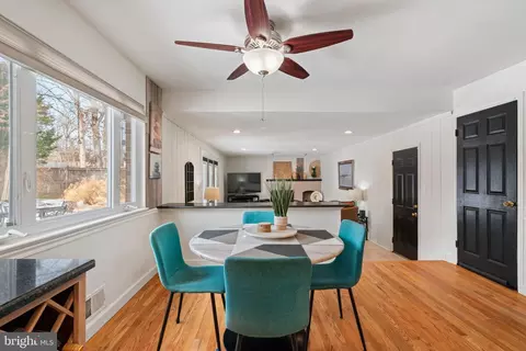 6102 Sherborn Ln, Springfield, VA 22152 photo 19