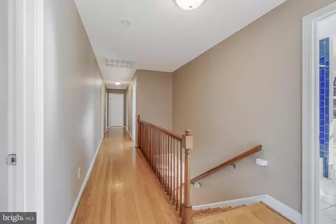 Entry Way - 6161 Hardy Dr, Mclean, VA 22101 photo 4 of 6