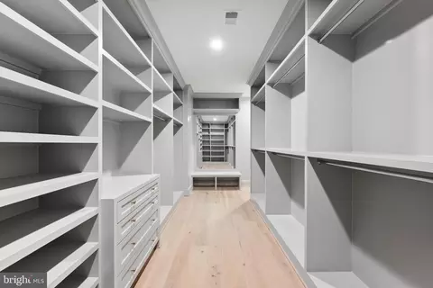 Other - 6126 Stoneham Ln, Mclean, VA 22101 photo 6 of 7