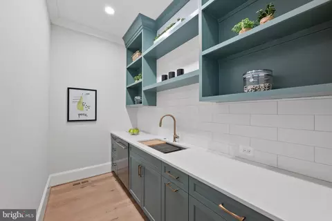 Other - 6126 Stoneham Ln, Mclean, VA 22101 photo 3 of 7