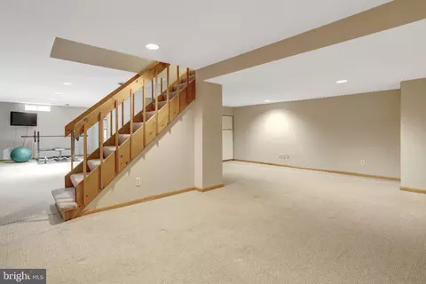 Other - 8705 Side Saddle Rd, Springfield, VA 22152 photo 11 of 17
