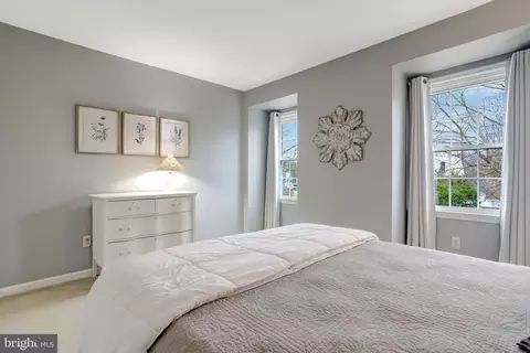 Bedroom - 8705 Side Saddle Rd, Springfield, VA 22152 photo 11 of 16