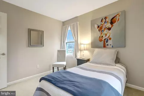 Bedroom - 8705 Side Saddle Rd, Springfield, VA 22152 photo 15 of 16
